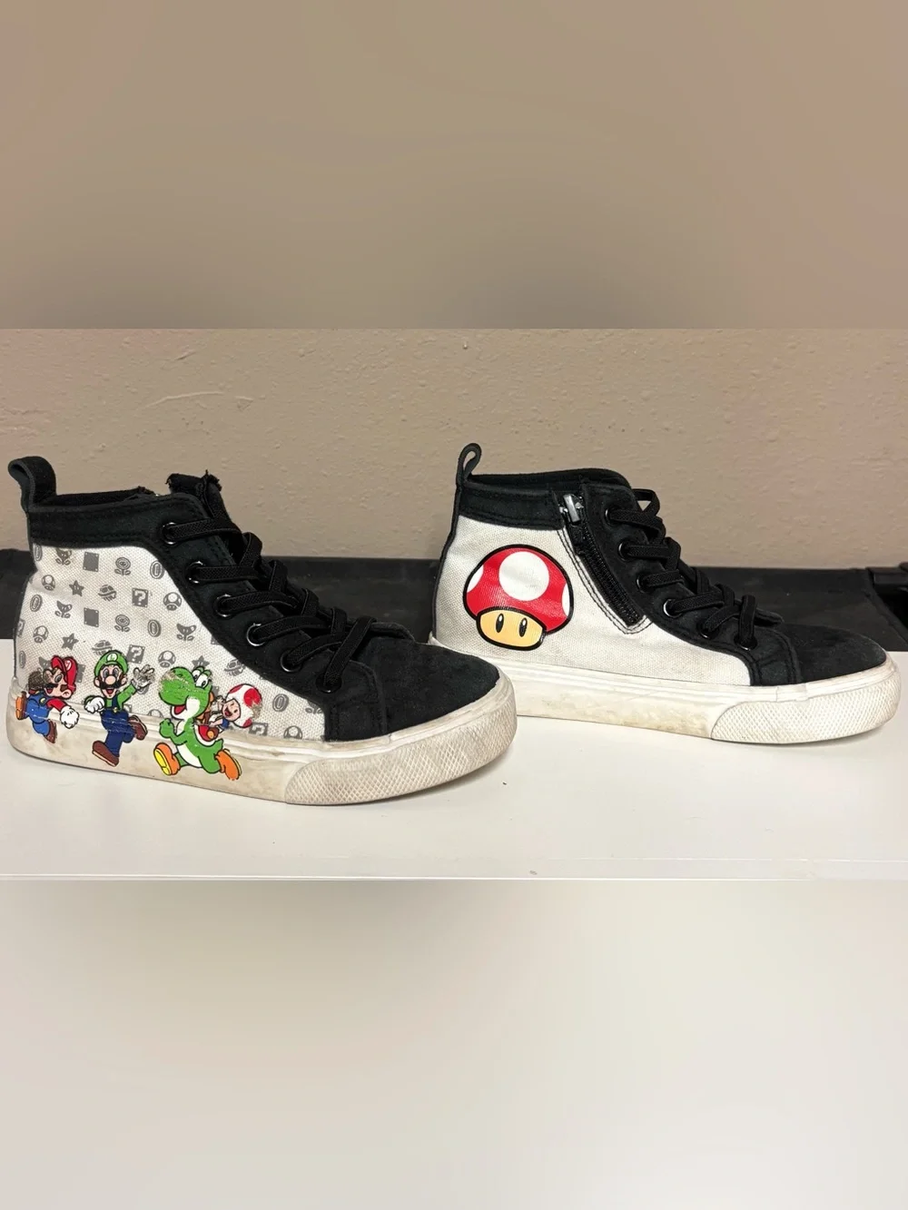 Super Mario Kids Black High-Top Sneakers with Side Zip